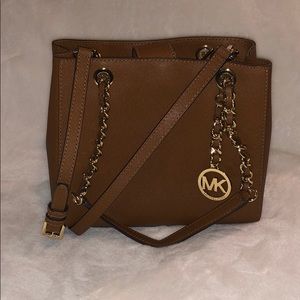 *PRICE DROP* Michael Kors brown leather crossbody